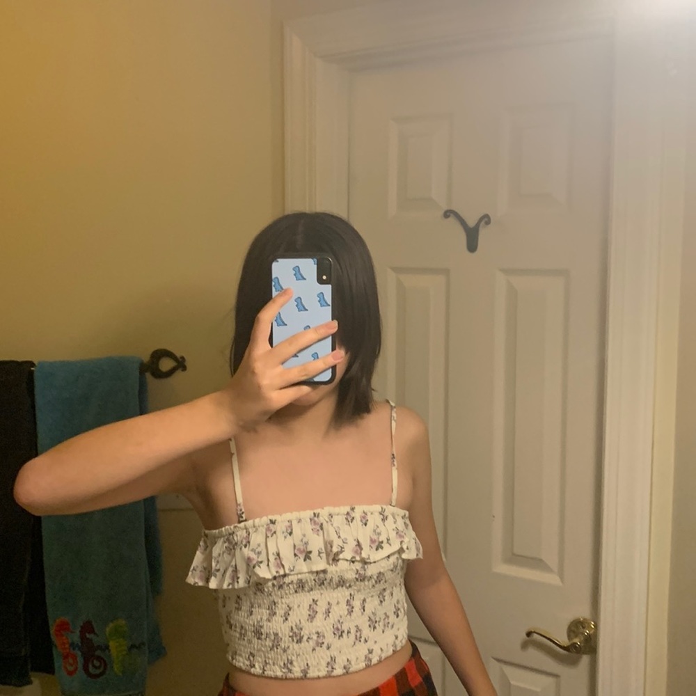🤍White Hollister tube top🤍